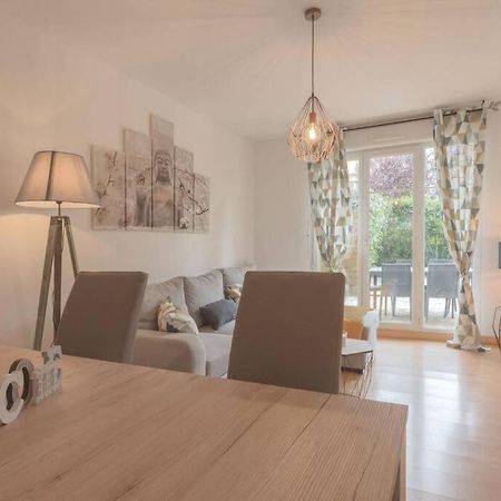 Garden Apartment Next To Disneyland บุสซี-แซ็ง-ฌอร์ฌ ภายนอก รูปภาพ